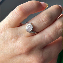 Load image into Gallery viewer, Rose Quartz 925 Silver Ring -  Size M
