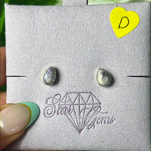 Load image into Gallery viewer, Tiffany 925 Sterling Studs
