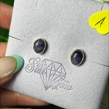 Load image into Gallery viewer, Tiffany 925 Sterling Studs
