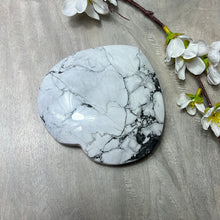 Load image into Gallery viewer, Large Calming White Howlite Heart
