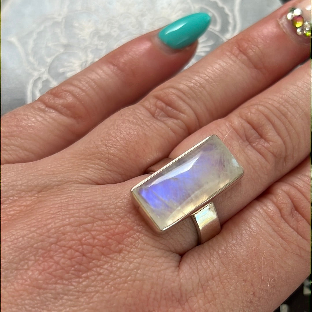 AA Rainbow Moonstone 925 Sterling Silver Ring - Size O