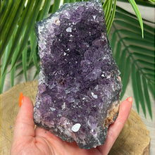 Load image into Gallery viewer, 0.5kg Amethyst Cluster
