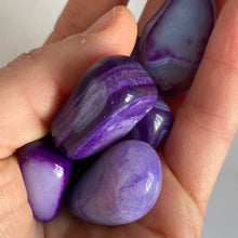 Load image into Gallery viewer, Purple banded agate - Tumblestone Tumbles
