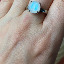 Load image into Gallery viewer, Moonstone Facet 925 Silver Ring -  Size Q
