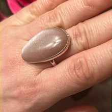 Load image into Gallery viewer, Peach Moonstone 925 Sterling Silver Ring -  Size O - O 1/2
