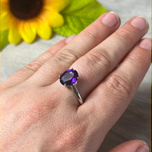 Load image into Gallery viewer, Amethyst Facet 925 Sterling Silver Ring -  Size S
