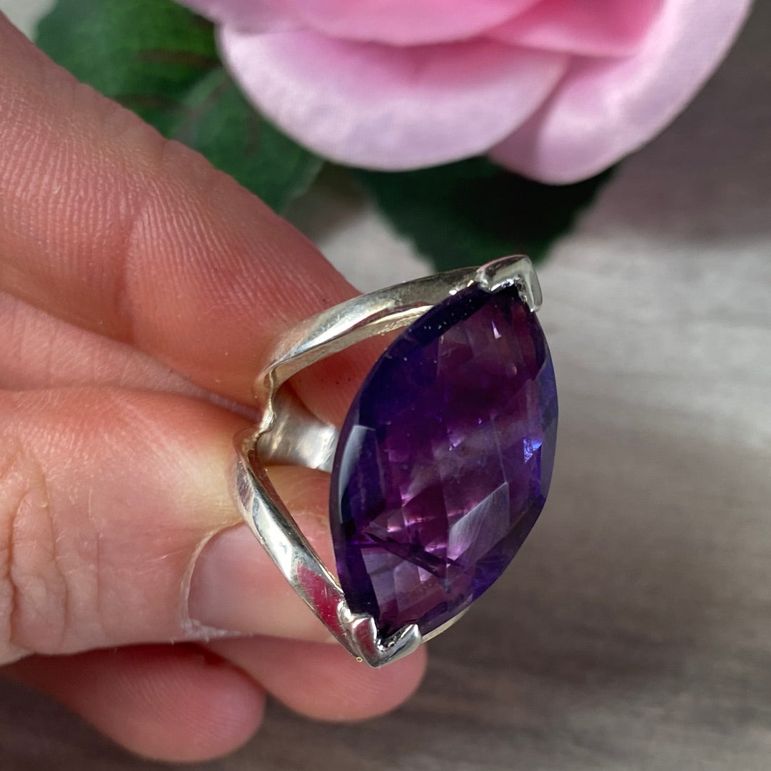 Amethyst Facet cut 925 Sterling Silver Ring -  Size H