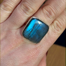 Load image into Gallery viewer, AA Labradorite 925 Silver Ring -  Size S - S 1/2
