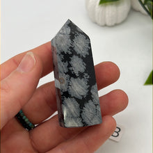 Load image into Gallery viewer, Snowflake Obsidian Tower
